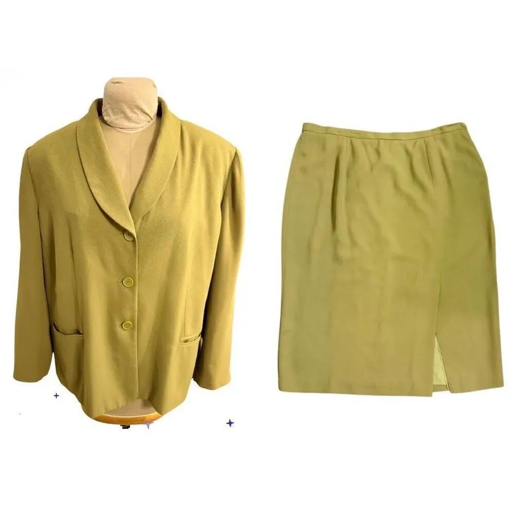 Jacqueline Ferrar Skirt Suit Plus Sz. 22W Bright Green Career Professional